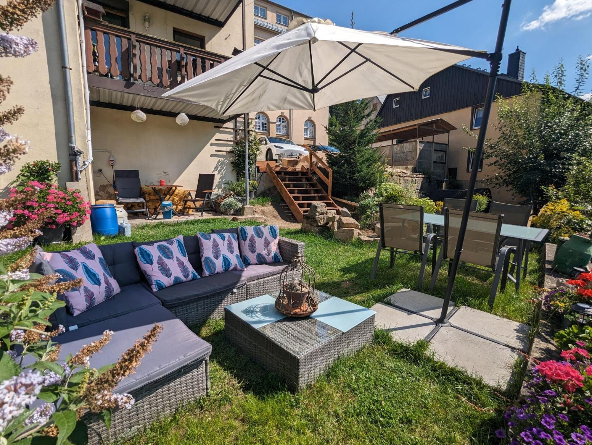F2 - Urlaubsmagie Sauna, Whirlpool, Pool & Garten Sebnitz Exterior photo