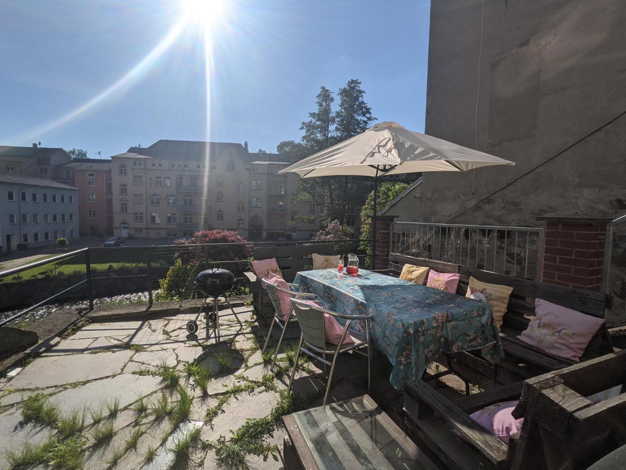 F2 - Urlaubsmagie Sauna, Whirlpool, Pool & Garten Sebnitz Exterior photo