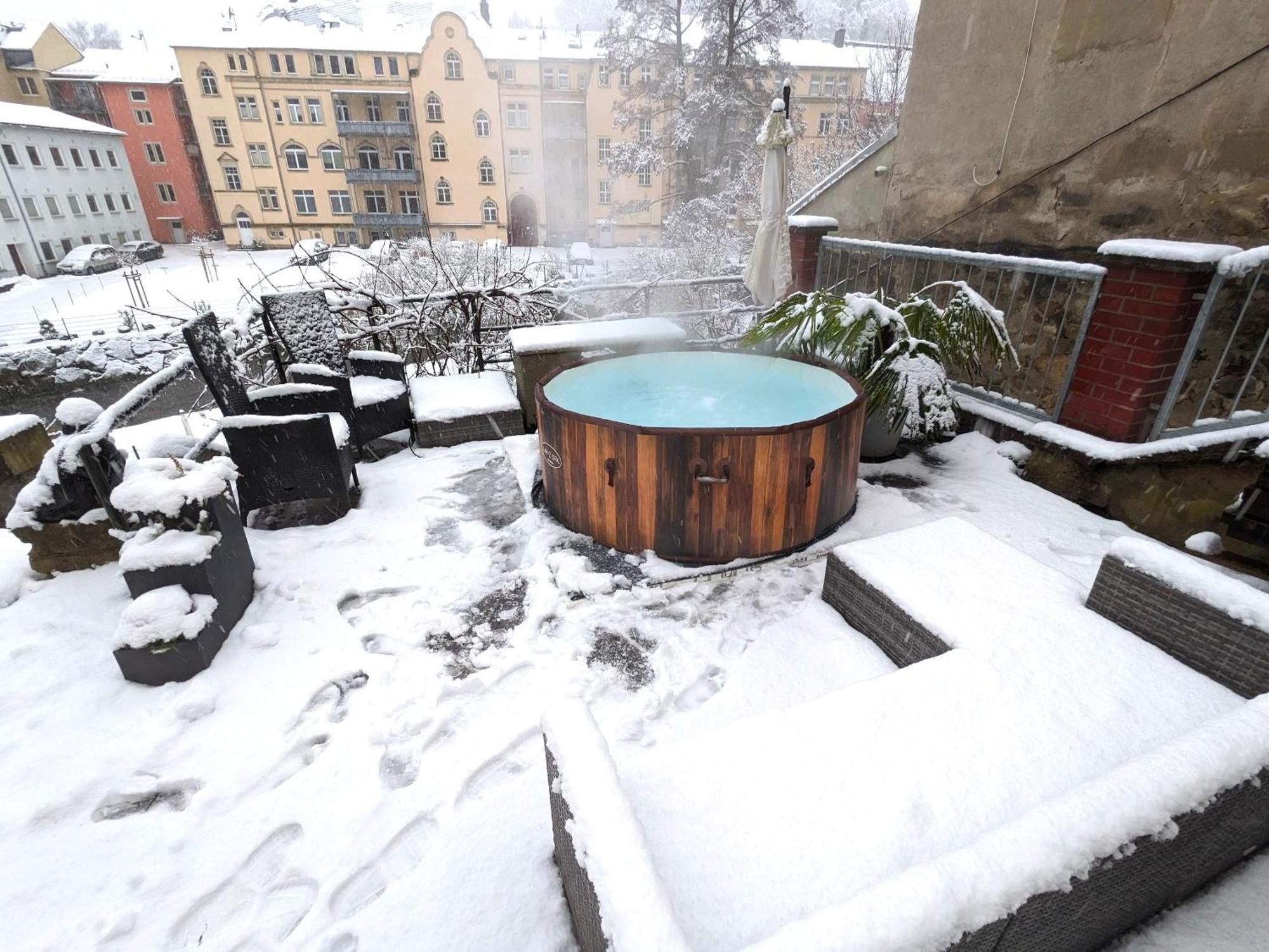 F2 - Urlaubsmagie Sauna, Whirlpool, Pool & Garten Sebnitz Exterior photo